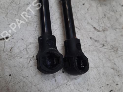 Used Rear right interior door handle TOYOTA COROLLA Verso (ZER_, ZZE12_, R1_) 2.2 D-4D (AUR10_, AUR10R) (136 hp) 28749088