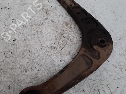 Used Left front suspension arm RENAULT ESPACE III (JE0_) 2.2 12V TD (JE0E, JE0H, JE0P) (113 hp) 28752789