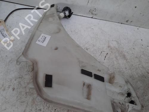 Used Windscreen washer tank BMW 1 (E87) 116 i (115 hp) 28752385