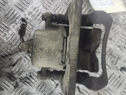 Used Right front brake caliper Right front brake caliper TOYOTA RAV 4 II (_A2_) 2.0 D 4WD (CLA20_, CLA21_, CLA20R, CLA21R) (116 hp) 35815093 35815093