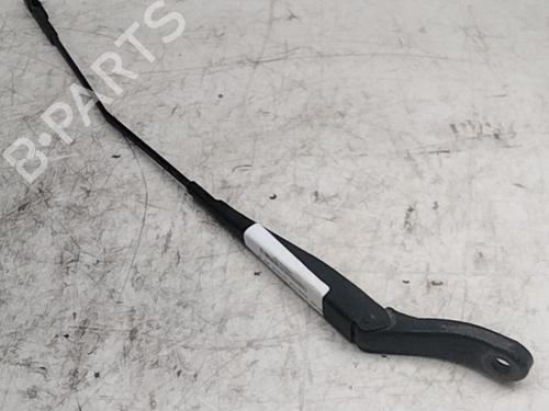 Used Front windshield wiper arm PEUGEOT 207 (WA_, WC_) 1.4 HDi (68 hp) 28747680