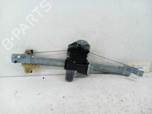 Alzavetro anteriore sinistro RENAULT CAPTUR I (J5_, H5_) 0.9 TCe 90 (90 hp) 28733870