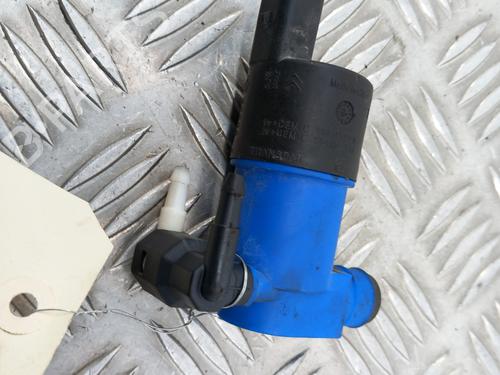 washer-pump-renault-twingo-iii-bcm_-bca_-2014-28739877 main image