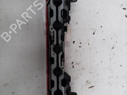 Used Third brake light NISSAN X-TRAIL I (T30) 2.2 Di 4x4 (114 hp) 28764604