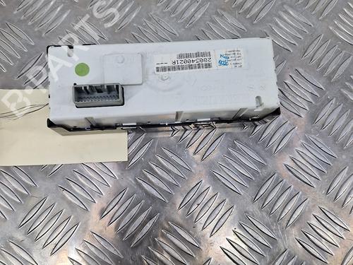 display-monitor-renault-twingo-ii-cn0_-2007-28739207 main image
