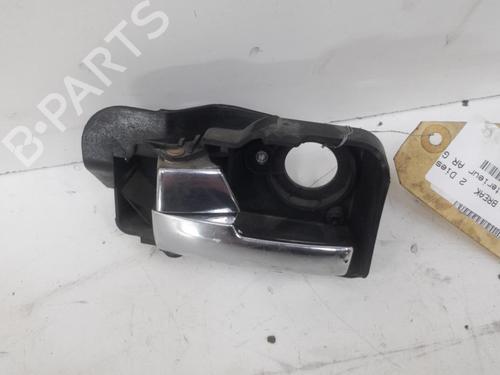 Venstre bagtil invendig håndtag Venstre bagtil invendig håndtag FORD MONDEO III Turnier (BWY) 2.0 16V TDDi / TDCi (115 hp) 36425030 36425030
