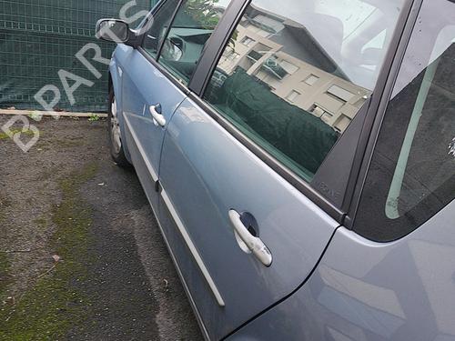 Used Parts RENAULT SCÉNIC II (JM0/1_) 2.0 (JM05, JM0U, JM1N, JM1U, JM2V) 4995630