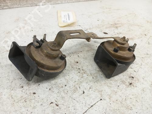 Used Horn FIAT BRAVA (182_) 1.9 TD 75 S (182.BF) (75 hp) 28733821
