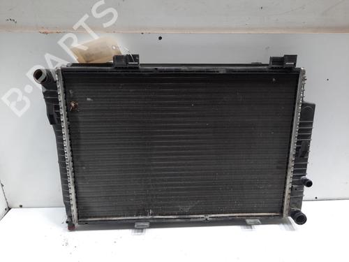 Used Water radiator Water radiator MERCEDES-BENZ CLK (C208) CLK 200 (208.335) (136 hp) 28764101 28764101