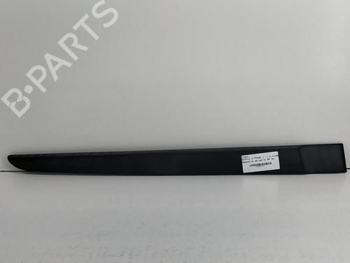Used Door moulding trim RENAULT SCÉNIC II (JM0/1_) 1.5 dCi (JM02, JM13) (101 hp) 28773513