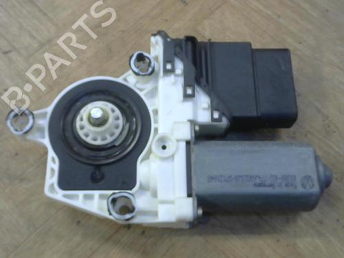 Used Right rear window motor VW GOLF IV (1J1) 1.9 TDI (90 hp) 28754874