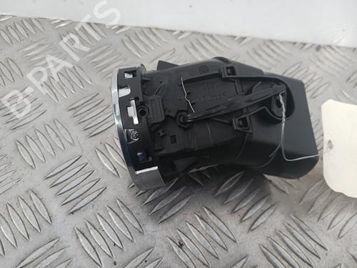 Difusor / Saída de ar Difusor / Saída de ar PEUGEOT 3008 I MPV (0U_) 1.6 HDi (114 hp) 30576854 30576854