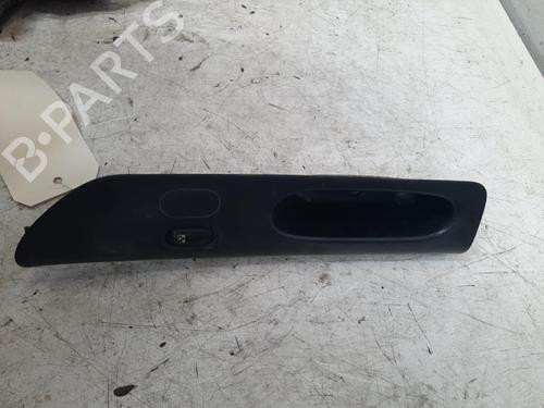 Used Right front window switch Right front window switch RENAULT LAGUNA I (B56_, 556_) 2.2 dT (B569) (113 hp) 28750286 28750286