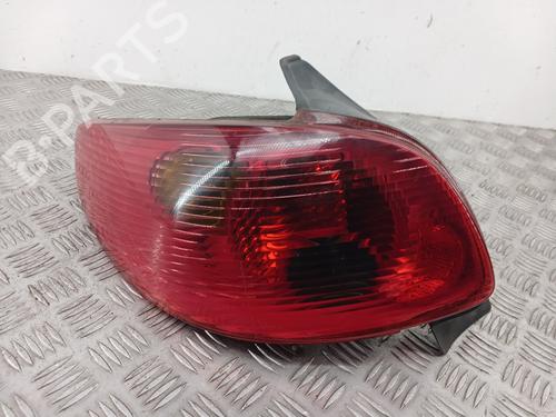 Used Left taillight PEUGEOT 206 Hatchback (2A/C) 1.4 HDi eco 70 (68 hp) 32018537