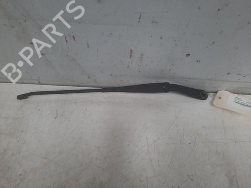 front-windshield-wiper-arm-dacia-duster-hs_-2010-2011-2012-2013-2014-2015-2016-2017-2018-36424604 main image