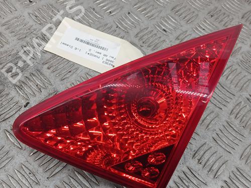 right-tailgate-light-peugeot-3008-i-mpv-0u_-2009-2010-2011-2012-2013-2014-2015-2016-2017-32064730 main image
