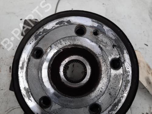 Used Left rear steering knuckle MERCEDES-BENZ VITO Van (W447) 116 CDI (447.601, 447.603, 447.605) (163 hp) 28776675