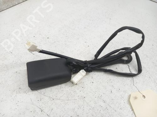 Used Seat buckle NISSAN LEAF (ZE0) Electric (109 hp) 28734543