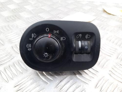 Used Headlight switch SEAT ALTEA (5P1) 1.9 TDI (105 hp) 28779702