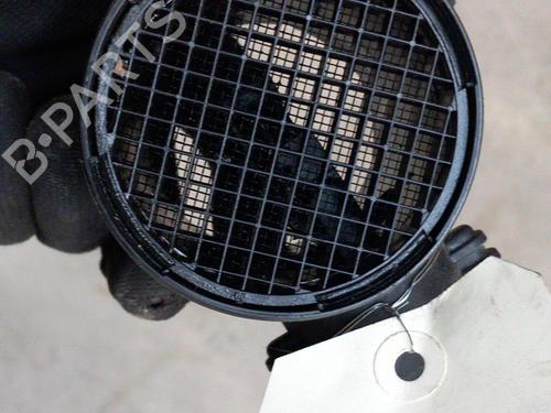 Used Mass air flow sensor OPEL ZAFIRA A MPV (T98) 2.0 DTI 16V (F75) (101 hp) 28766560