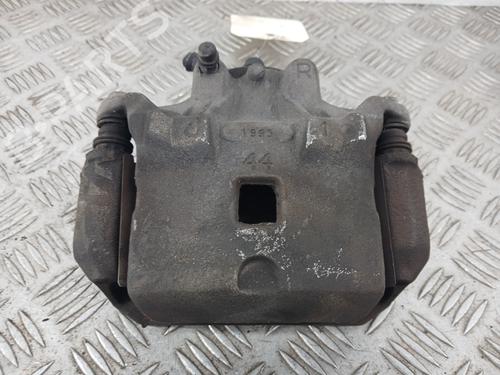 Used Right front brake caliper Right front brake caliper NISSAN JUKE (F15) 1.6 (117 hp) 33681857 33681857