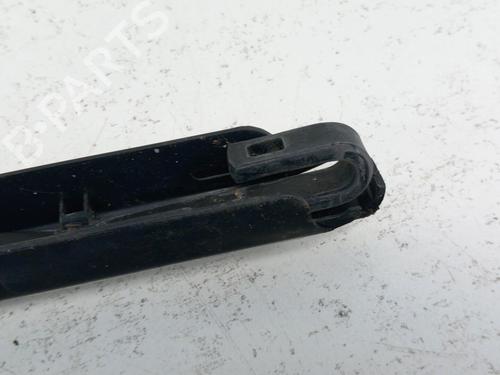 Used Front windshield wiper arm Front windshield wiper arm 28772851 28772851