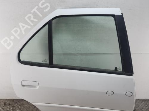Used Right rear door Right rear door 37202624 37202624