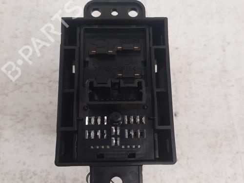 switch-renault-koleos-i-hy_-2008-28773146 main image