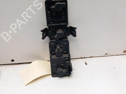 Used Lamp holder CITROËN XSARA PICASSO (N68) 1.8 16V (115 hp) 28770465