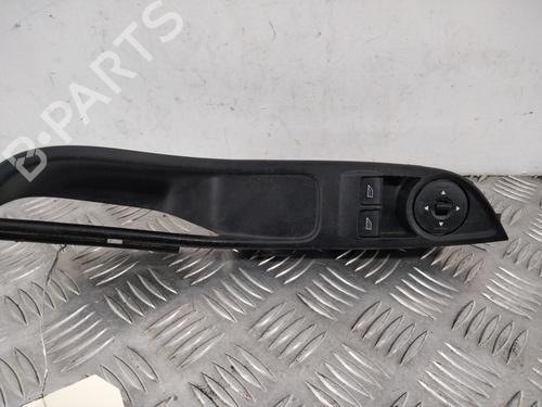 Used Left front window switch FORD FOCUS III Turnier 1.5 TDCi (120 hp) 28742317