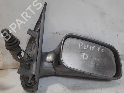 Used Right mirror Right mirror 28772074 28772074