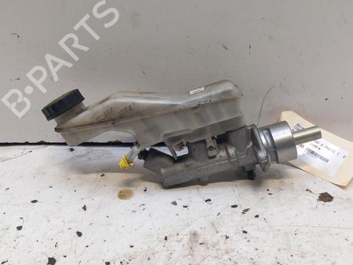 Used Brake master cylinder TOYOTA COROLLA Verso (ZER_, ZZE12_, R1_) 2.0 D-4D (CUR10_, CUR10R) (116 hp) 28794001
