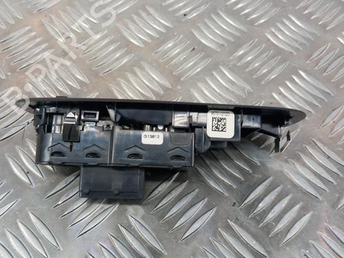 Left front window switch PEUGEOT 208 I (CA_, CC_) 1.4 VTi | BP28735301I27 