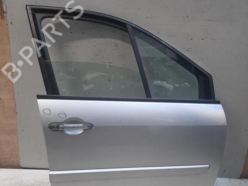 Used Right front door RENAULT SCÉNIC II (JM0/1_) 1.5 dCi (JM02, JM13) (101 hp) 28794098