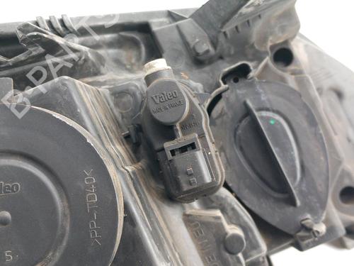 Used Left headlight Left headlight RENAULT LAGUNA III (BT0/1) 2.0 dCi (BT01, BT08, BT09, BT0E, BT0K, BT12, BT1C, BT1D,... (150 hp) 28751411 28751411