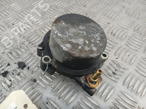 Used Vacuum pump Vacuum pump OPEL ZAFIRA / ZAFIRA FAMILY B (A05) 1.9 CDTI (M75) (150 hp) 30127304 30127304