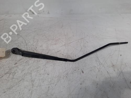Used Front windshield wiper arm RENAULT SCÉNIC III (JZ0/1_) 1.6 dCi (JZ00, JZ12) (130 hp) 28760862