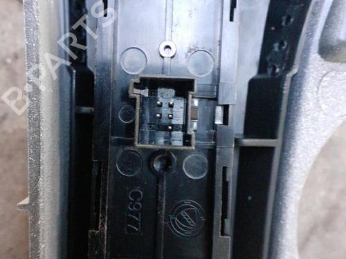 Used Warning switch Warning switch FIAT 500 (312_) 0.9 (312AXG1A, 312.AXG11) (86 hp) 28776852 28776852