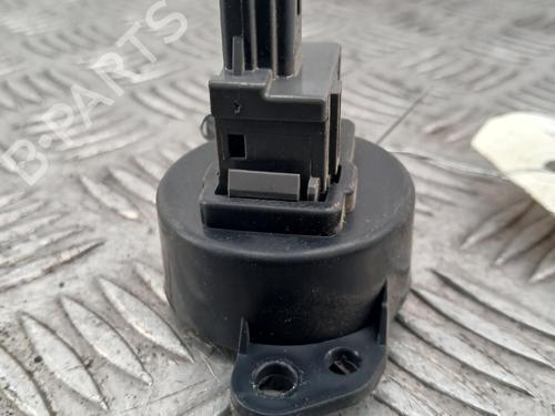 Warning switch PEUGEOT 108 1.0 VTi | BP38101539I22 - Image 3