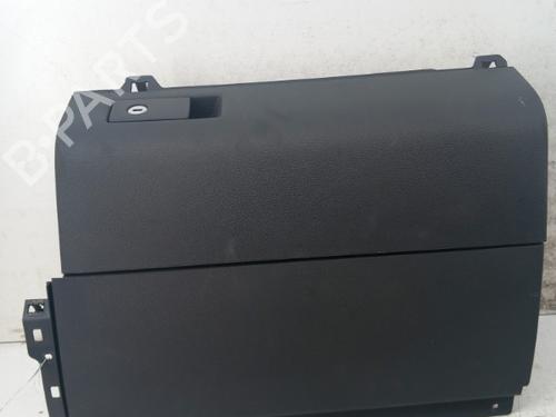 Used Glove box VW TOURAN (1T1, 1T2) 1.9 TDI (105 hp) 28734234
