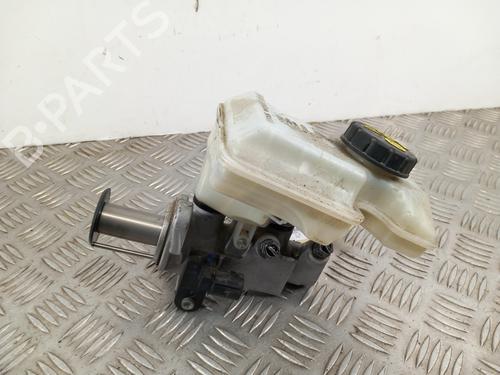 Used Brake master cylinder Brake master cylinder VW GOLF VII (5G1, BQ1, BE1, BE2) 2.0 TDI (150 hp) 29843926 29843926