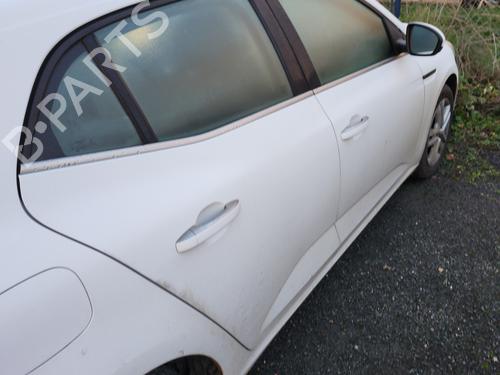 Teile für RENAULT MEGANE IV Hatchback (B9A/M/N_) 1.5 dCi 110 (B9A3) (110 hp) 4372406 