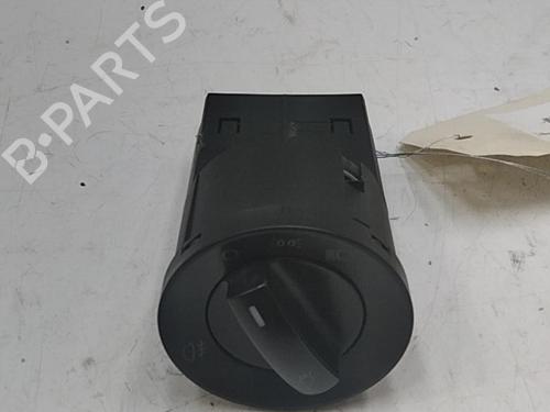 Commande de phare VW POLO IV (9N_, 9A_) 1.4 TDI | BP28753202I24 