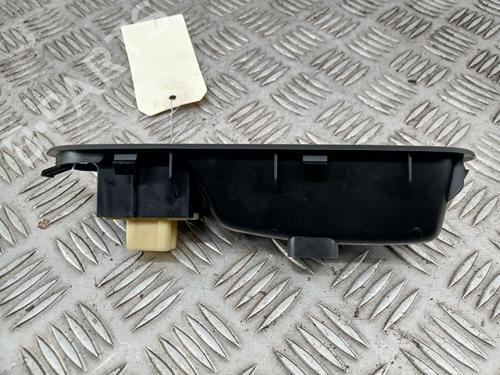 Used Right front window switch Right front window switch 36802674 36802674