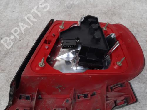 left-taillight-audi-a4-b5-8d2-1994-1995-1996-1997-1998-1999-2000-2001-28774552 main image