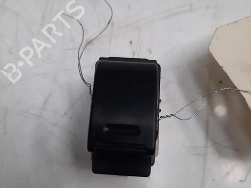 Used Right front window switch TOYOTA PICNIC (_XM1_) 2.2 D (CMX10_, CXM10G) (90 hp) 28764333