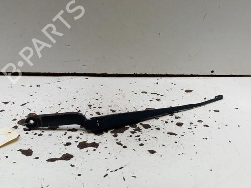 Used Front windshield wiper arm NISSAN QASHQAI II (J11, J11_) 1.6 dCi (130 hp) 28762518
