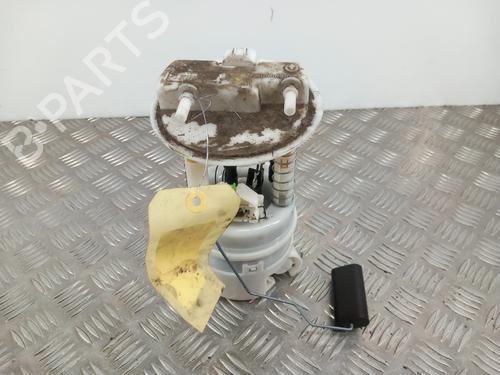 Used Fuel pump RENAULT CAPTUR I (J5_, H5_) 0.9 TCe 90 (90 hp) 28739195
