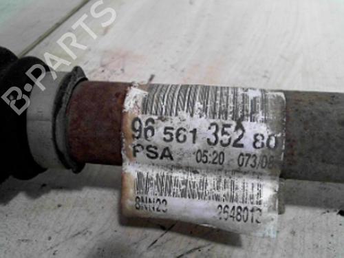 Used Left front driveshaft PEUGEOT 308 I (4A_, 4C_) 1.6 HDi (90 hp) 28765370