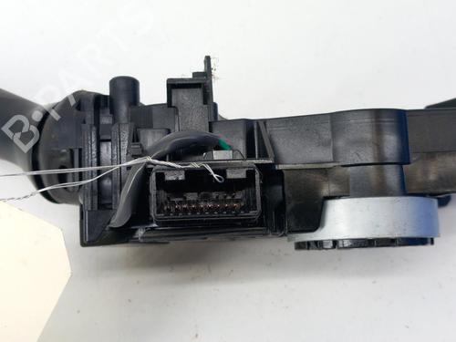 Used Switch TOYOTA RAV 4 III (_A3_) 2.2 D 4WD (ALA30_, ALA30R) (136 hp) 28751135